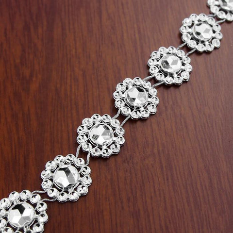 Daisy Flower Rhinestone Trim Strand, 15mm, 10-yard
